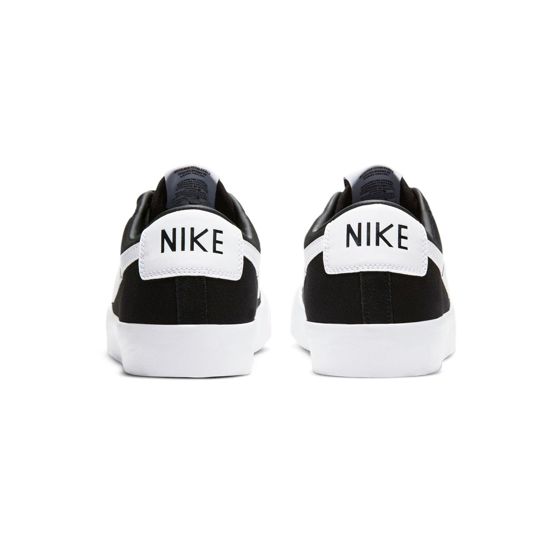 NIKE SB BLAZER LOW PRO GT ( BLACK/WHITE-BLACK-GU ) DC7695-002