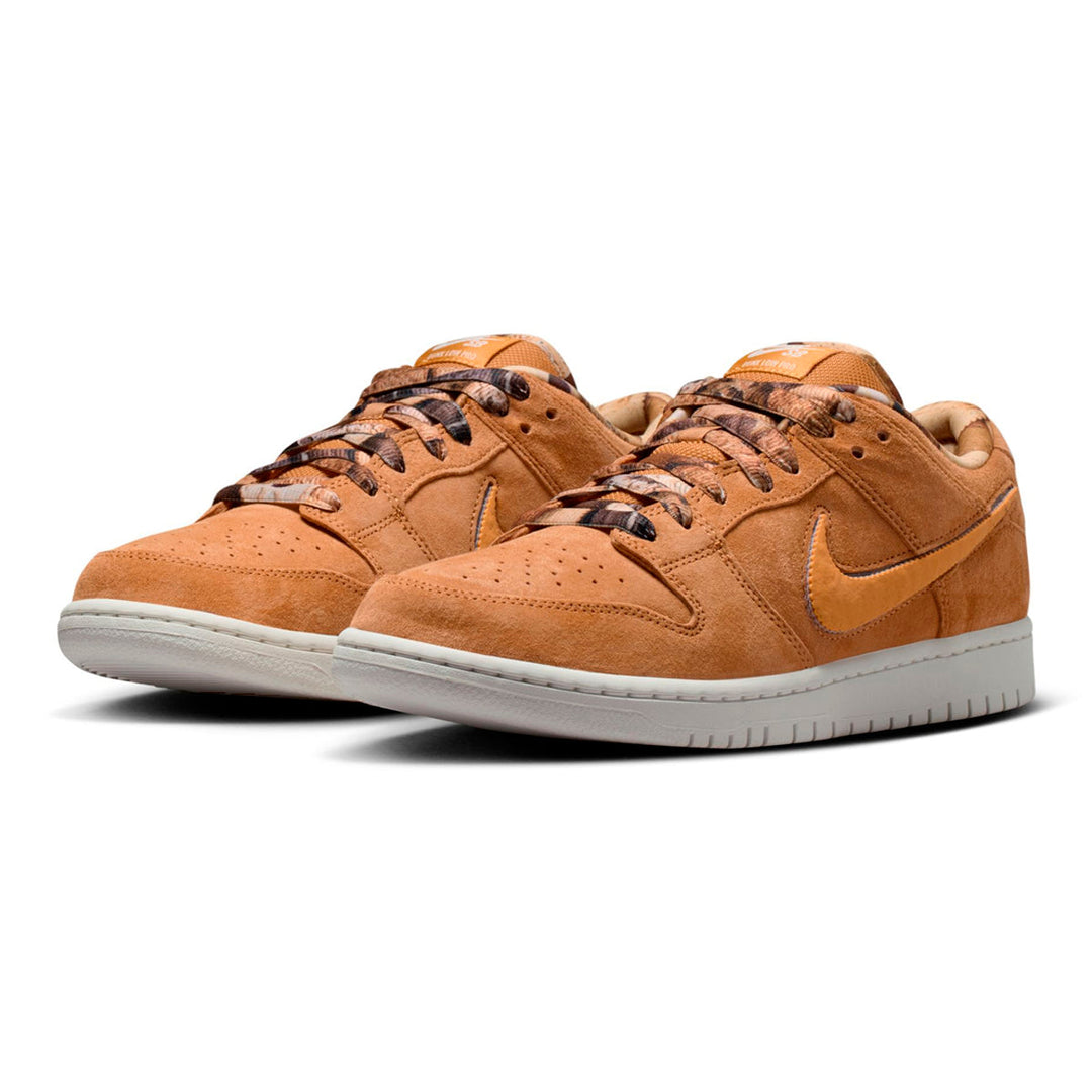 NIKE SB DUNK LOW PRO QS NOTE MANCHESTER IO9508-200