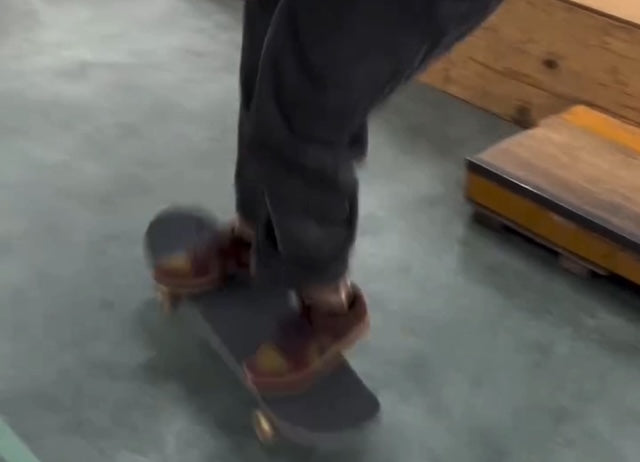 🏢25-13 Shop rider  @toshiki_sbb Which do you like?