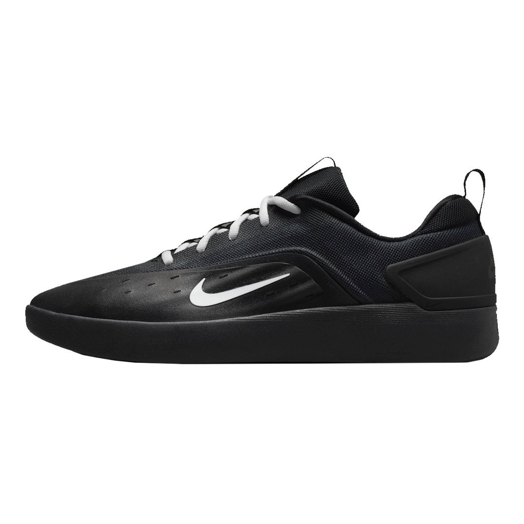 NIKE SB ZOOM NYJAH 4 (BLACK/WHITE) FQ1273-002