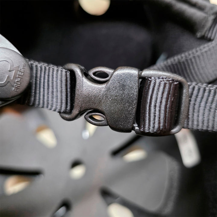 CLASSIC SKATE MATTE BLACK