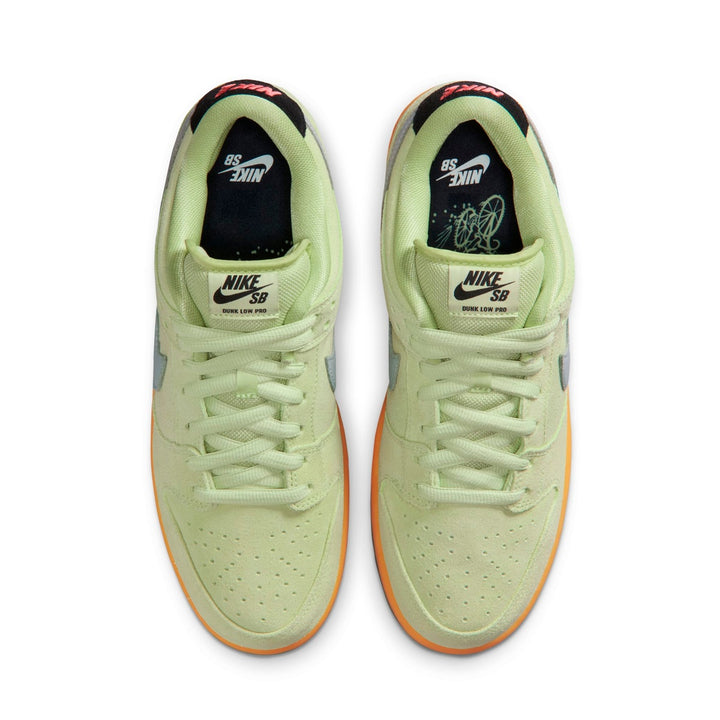NIKE SB DUNK LOW PRO PRM (PSTCH FRST/WLF GRY-B) HQ1626-300