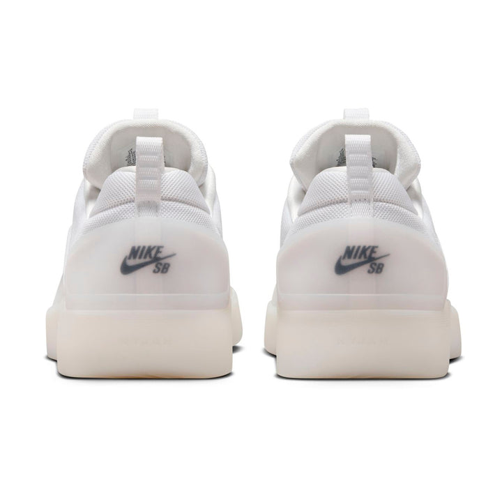 NIKE SB ZOOM NYJAH 4 (WHITE/BLACK-WHITE-BL) FQ1273-100