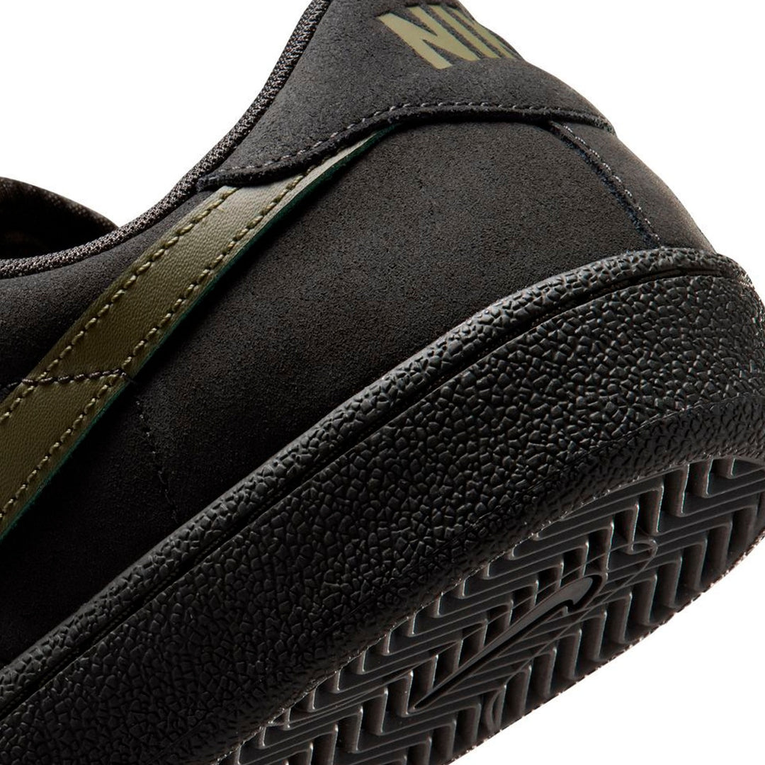 NIKE SB QS ZOOM TENNIS CLASSIC HF7386-200