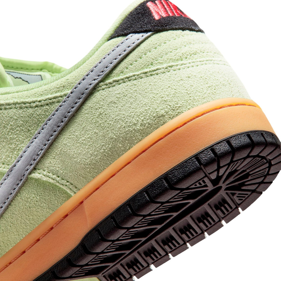 NIKE SB DUNK LOW PRO PRM (PSTCH FRST/WLF GRY-B) HQ1626-300