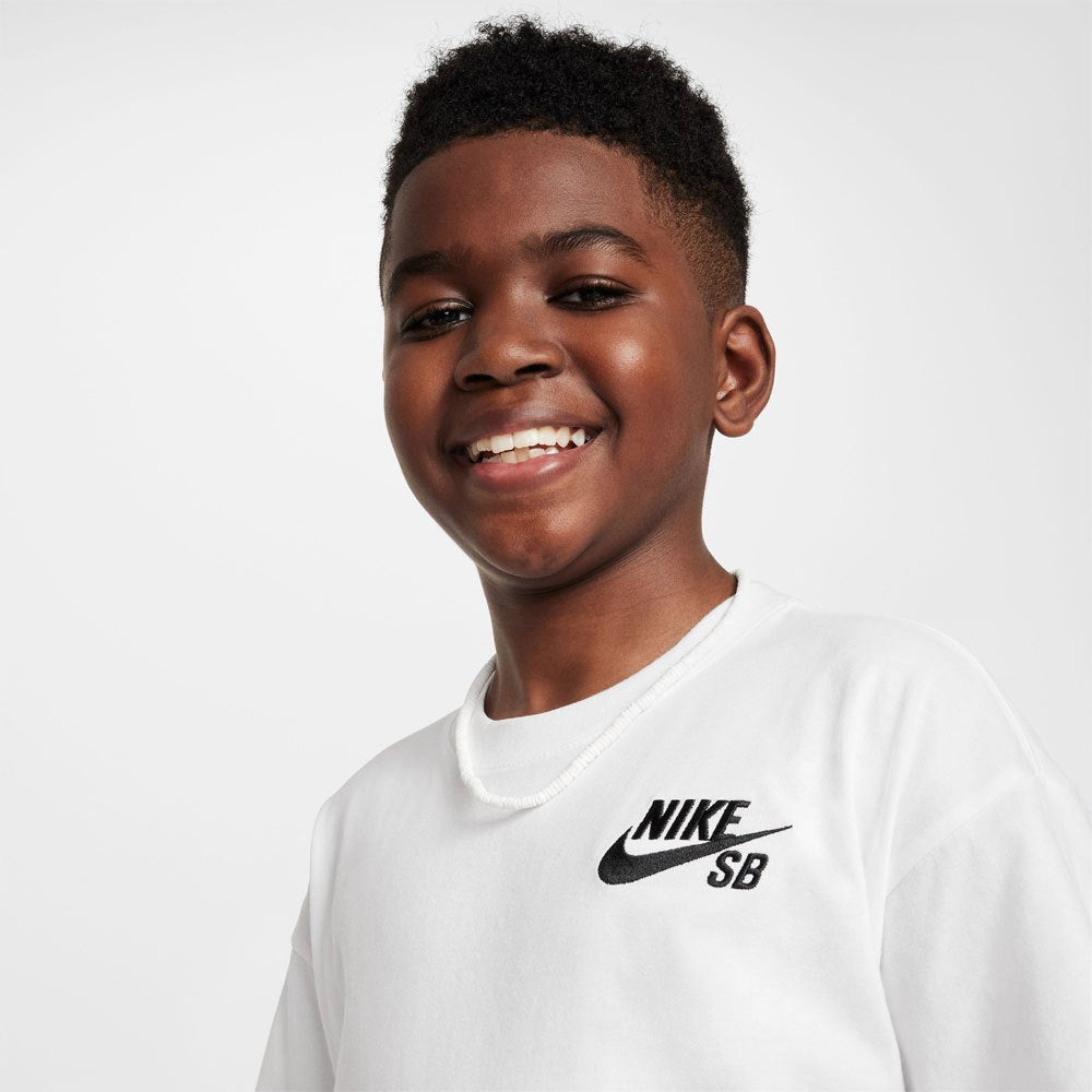 NIKE SB YOUTH FED AGN Tシャツ (WHITE) HF0329-100 160サイズ(L)