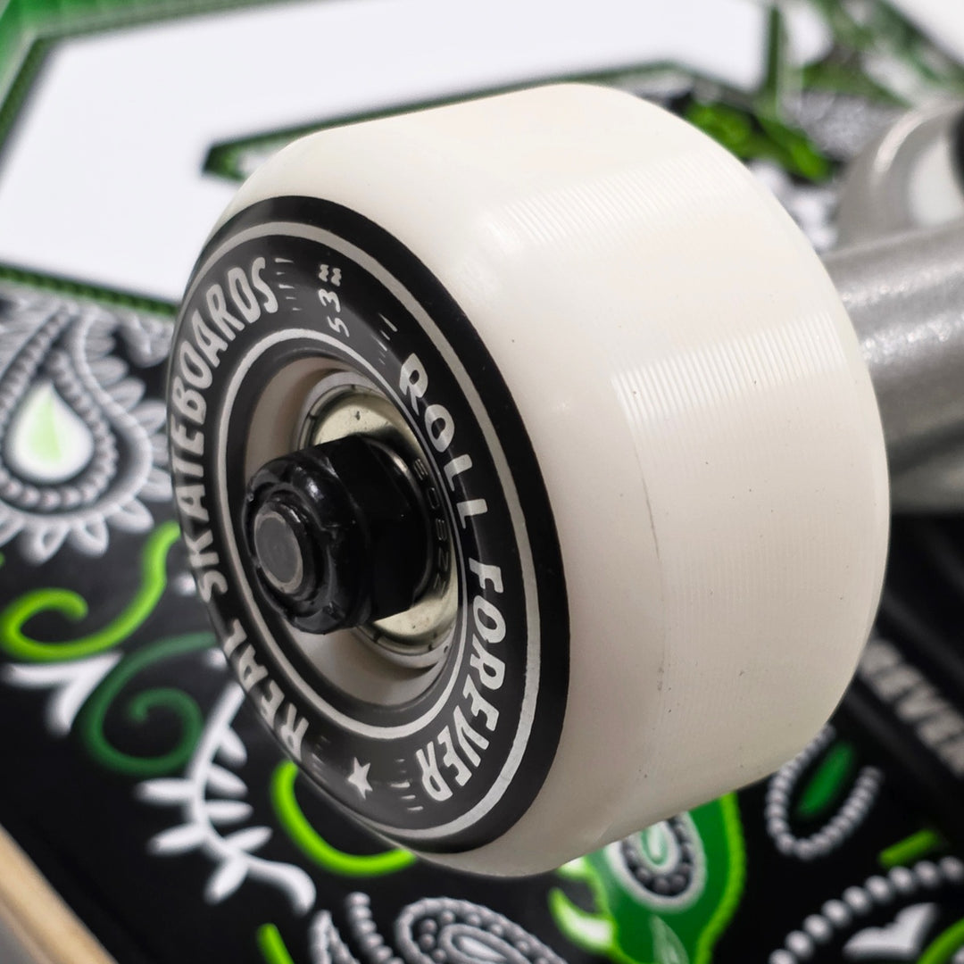 BANDANA GREEN 8.0 スケートボード スケボー コンプリート 完成組立品 セット
