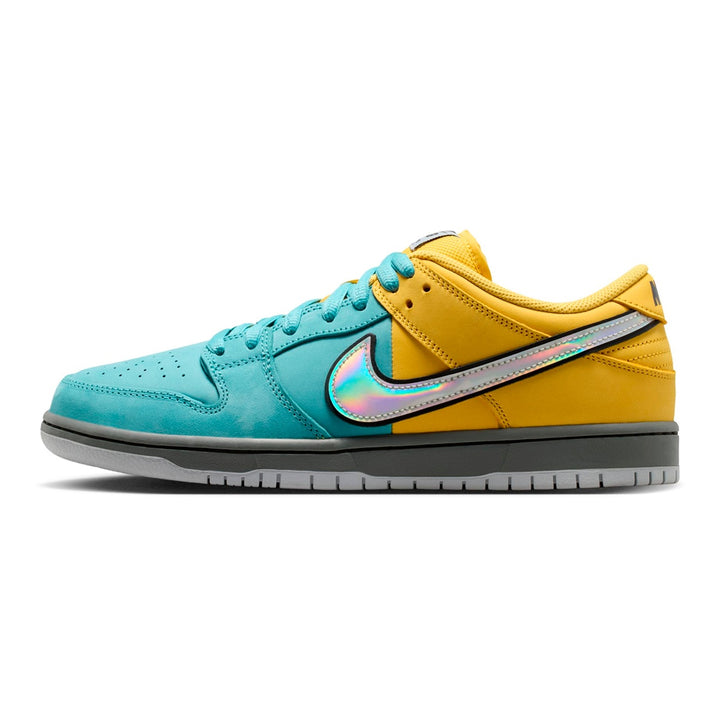 NIKE SB DUNK LOW PRO MUNI FAST PASS IR1888-700