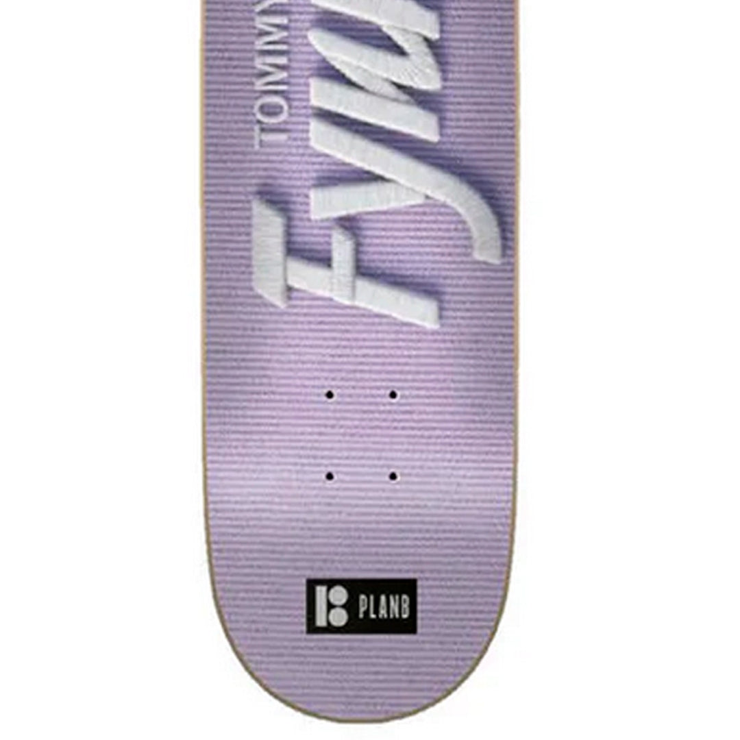 EMBROIDERED FYNN 8.25