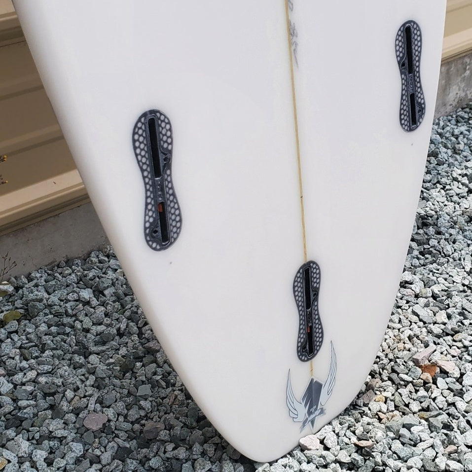 SERENDIPITY SURFBOARDS 12FLOW 5.11 ( DEMO BOARD ) U5274-C01