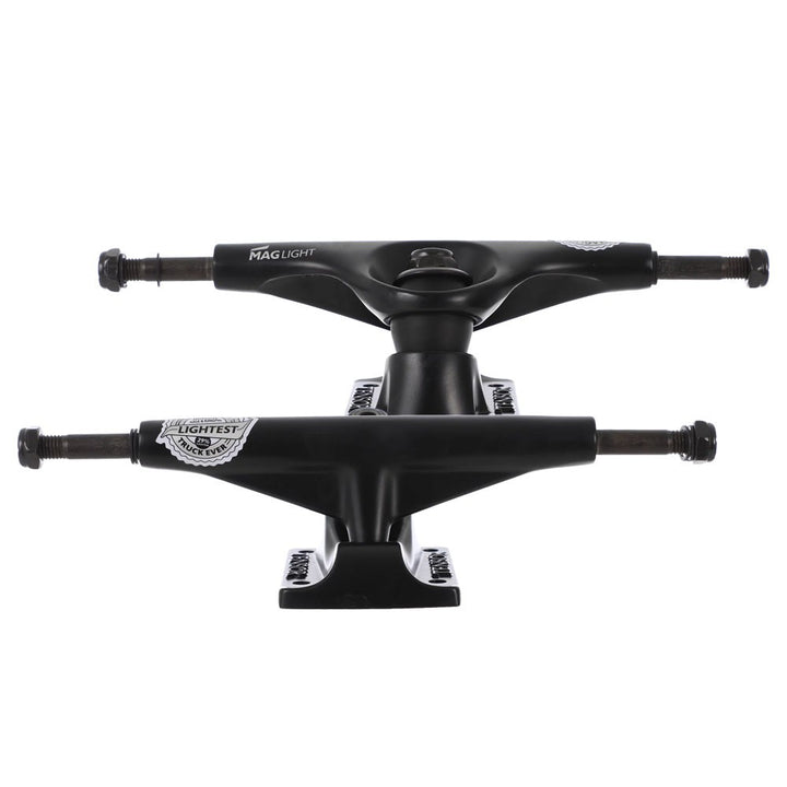 TENSOR TRUCKS MAGLIGHT 5.25 LO (BLACK/BLACK)
