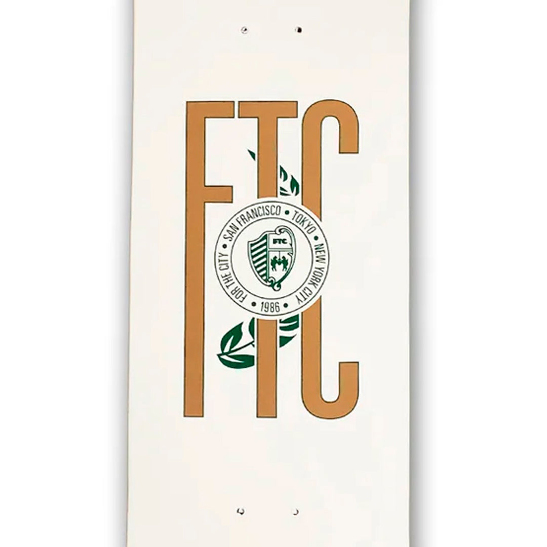 YEARBOOK WHITE 8.5 スケートボード スケボー デッキ