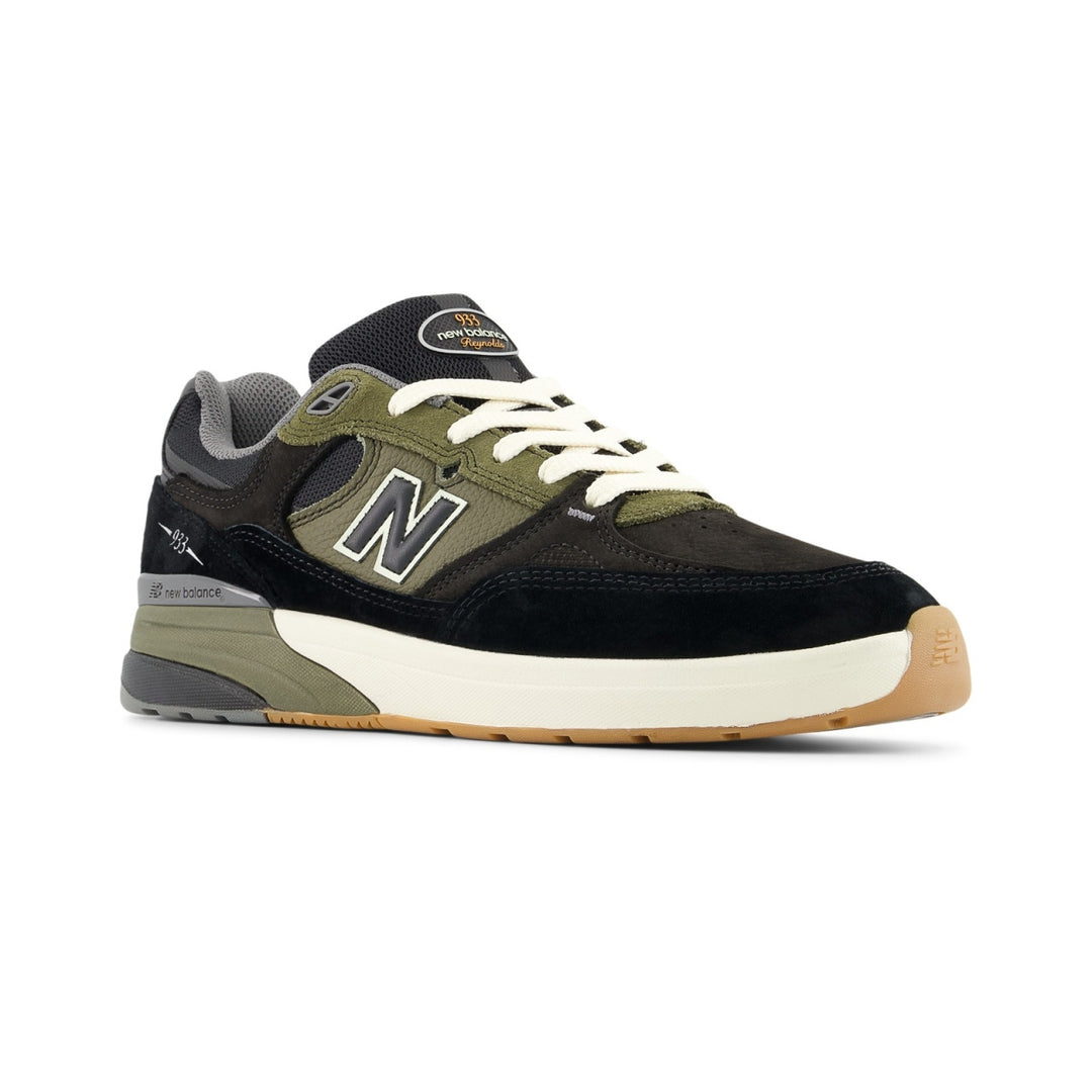 NM933BST