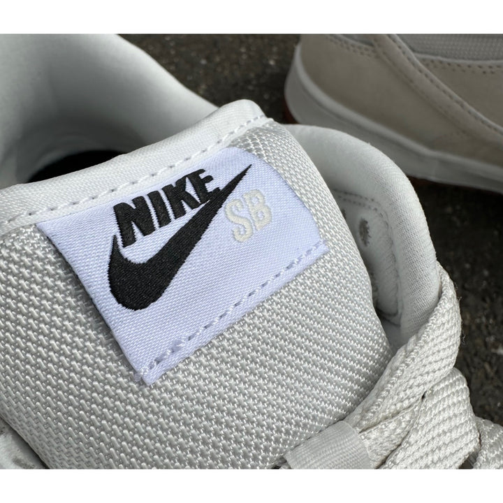 NIKE SB DUNK LOW PRO B ( PL IVRY/PL IVRY-SMMT ) HJ0367-100