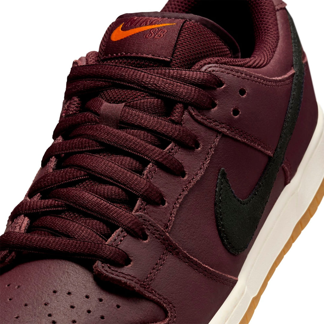 NIKE SB LOW PRO ISO (BURGUNDY CRUSH/BLACK) IO2304-600