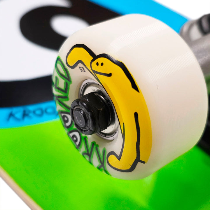 EYES N BIRDS 8.25 スケートボード スケボー コンプリート 完成組立品 セット