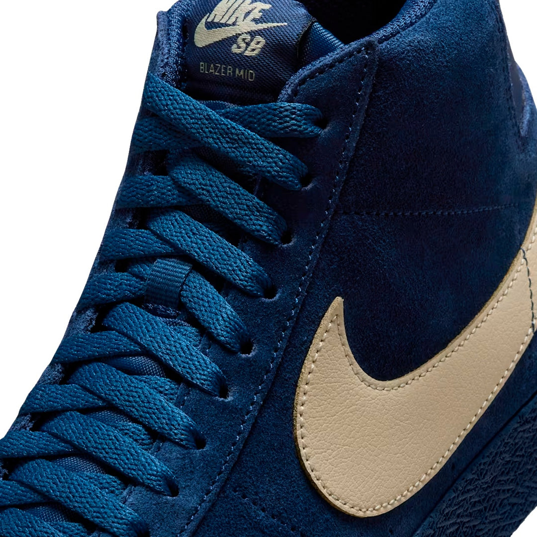 NIKE SB ZOOM BLAZER MID ( COASTAL BLUE/PALE YE ) IO0667-400