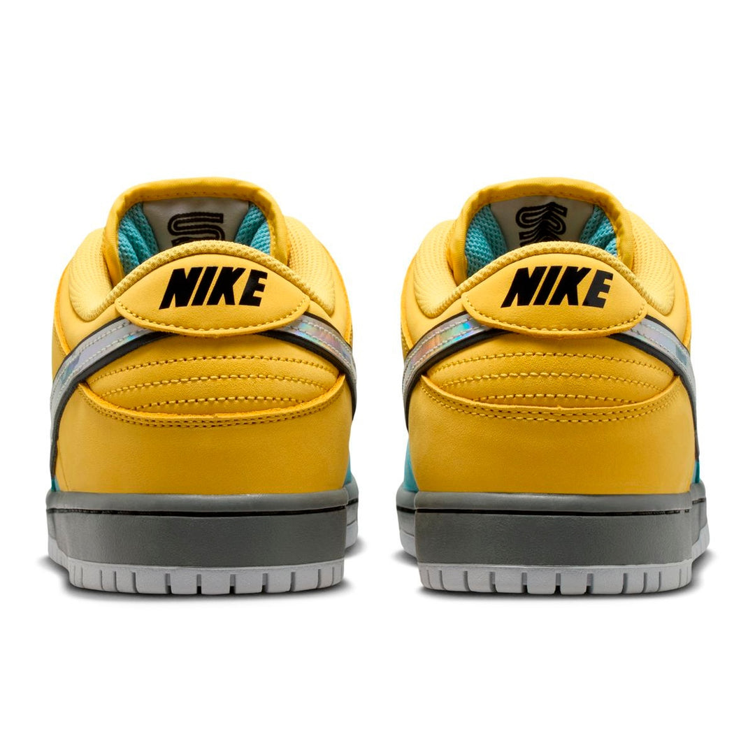 NIKE SB DUNK LOW PRO MUNI FAST PASS IR1888-700