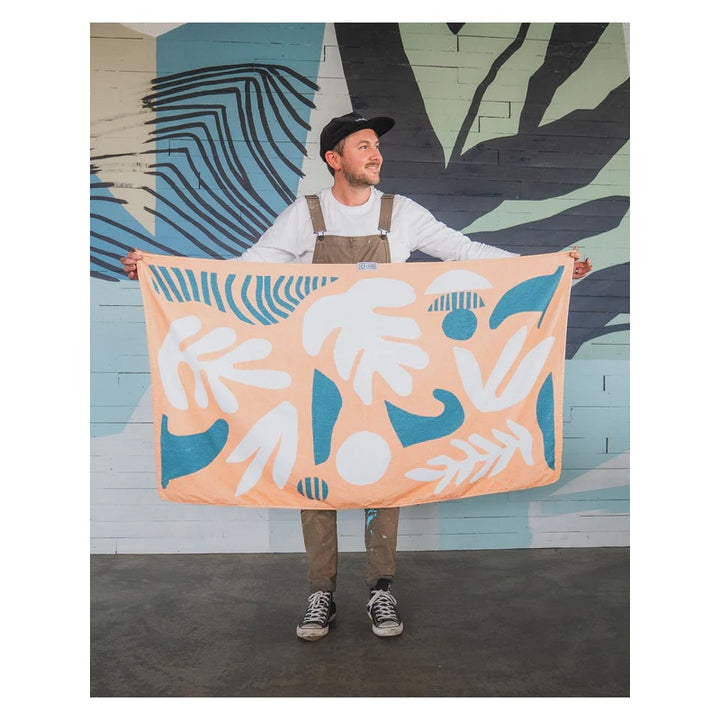 BEACH ECO TOWEL (CHRIS NIXON) U0052-C01S01