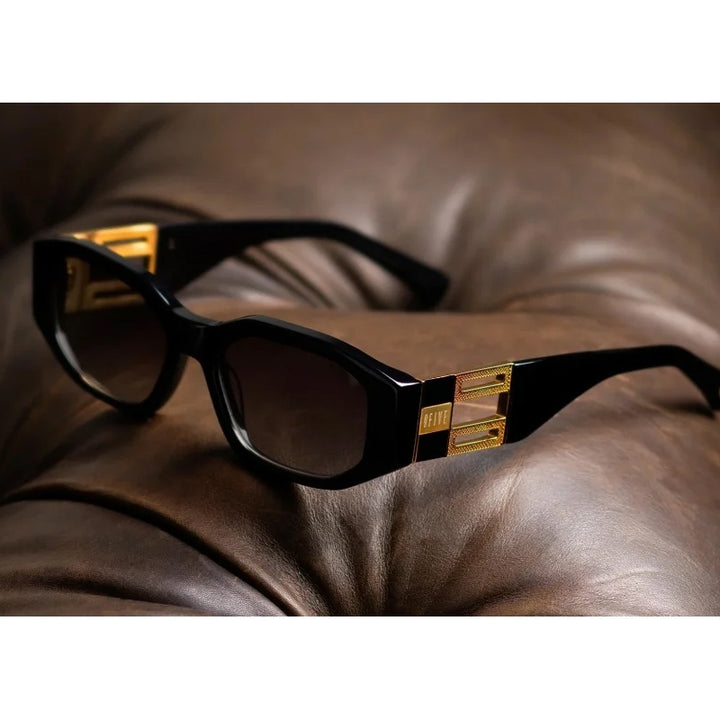 LEVELS Black & 24k Gold Suglansses U1278-C01S01