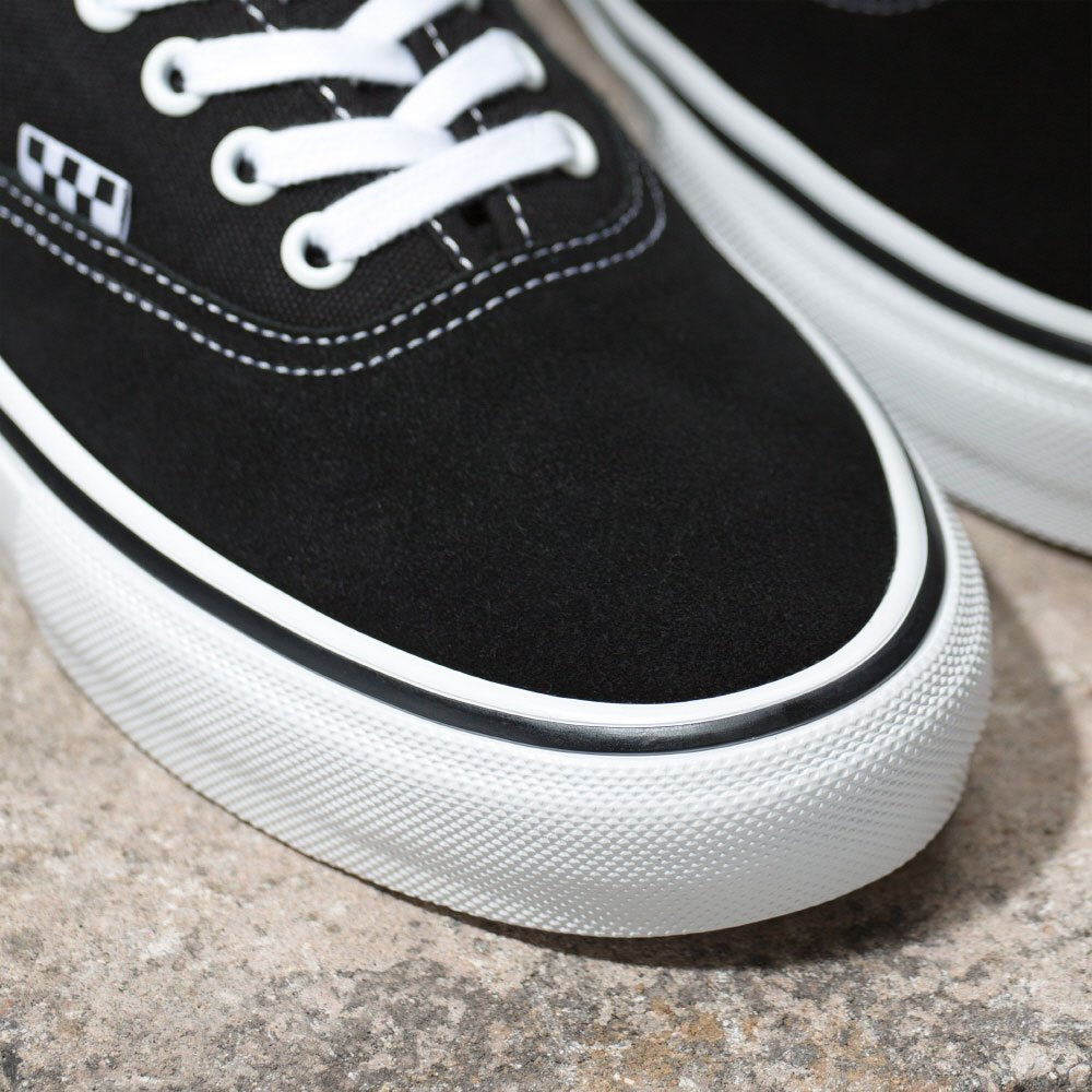 VANS SKATE AUTHNTIC (オーセンティック) BLACK/WHITE