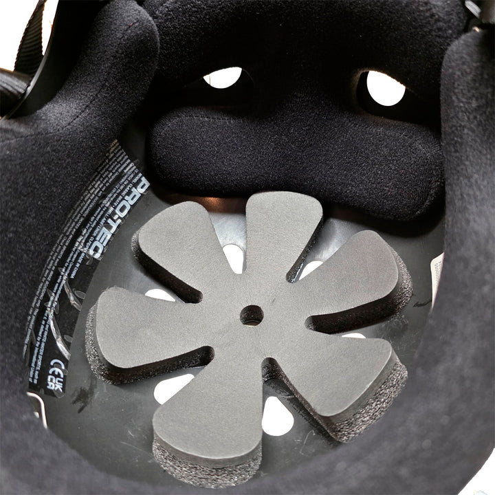 CLASSIC SKATE GLOSS BLACK