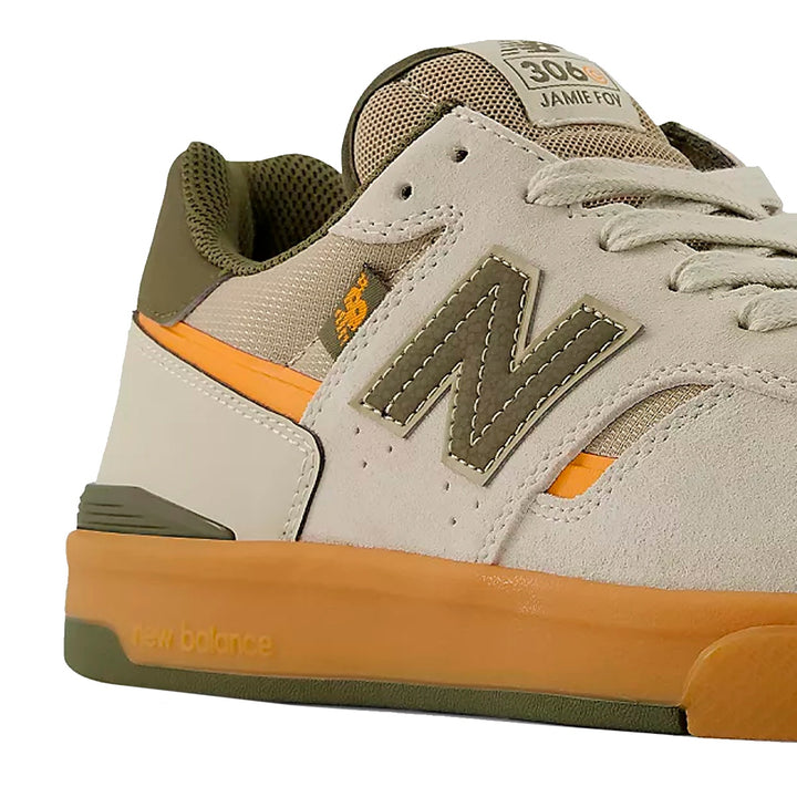 UN306CBM TIMBERWOLF WITH DARK MOSS